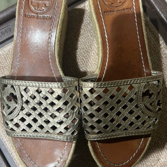 Tory Burch Metallic Silver Cutout Espadrille Wedge Sandals - Picture 2 of 3
